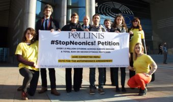 la-team-a-bruxelles-nov-2017-banderolle-stopneonics-aspect-ratio-340x200
