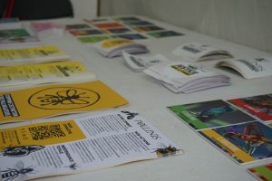 Stand POLLINIS Cette rencontre fut l’occasion de faire découvrir la diversité des abeilles sauvages,